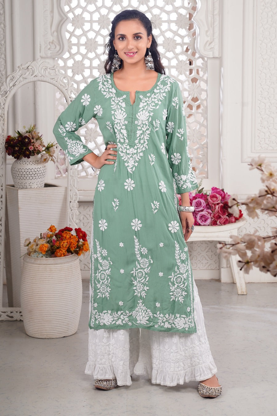 Nadia Chikankari Modal Kurti