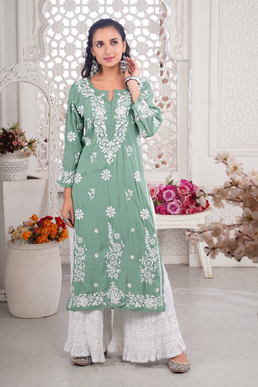 Nadia Chikankari Modal Kurti