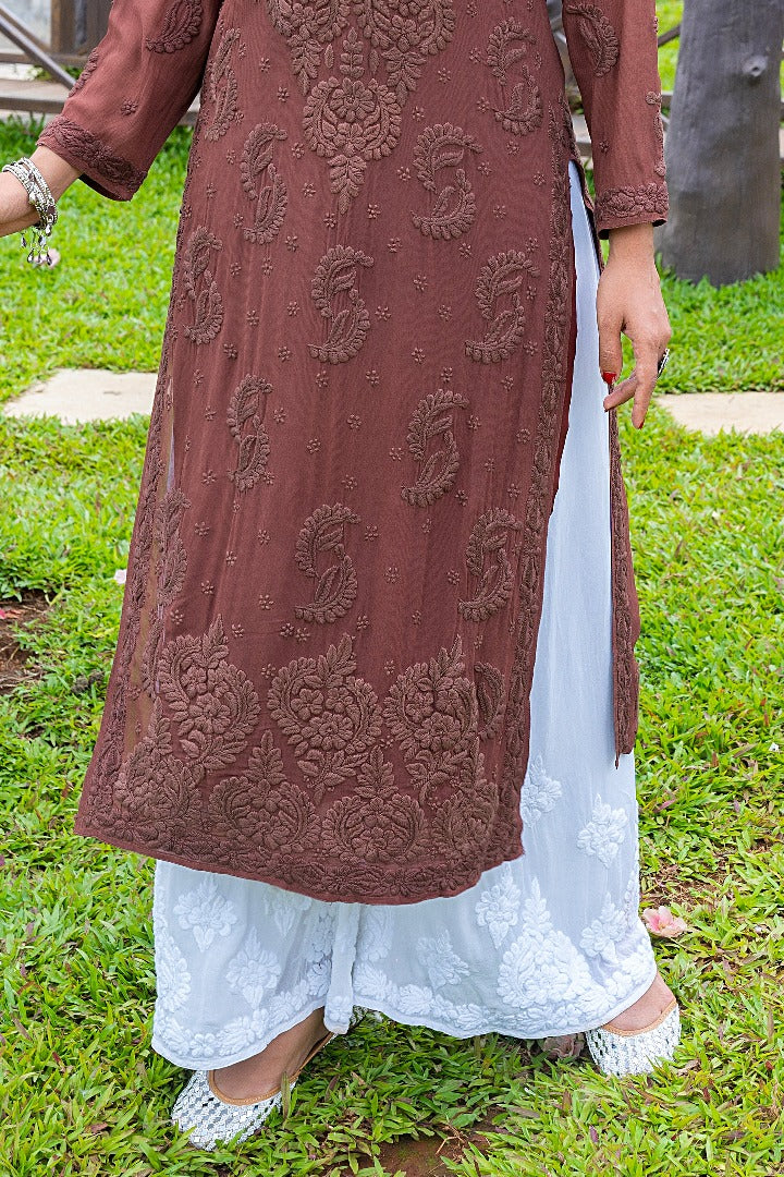 Qisrah Chikankari Viscose Kurti