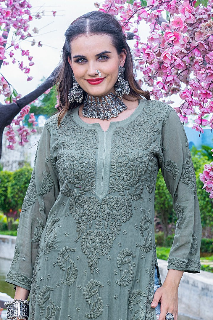 Qisrah Chikankari Viscose Kurti