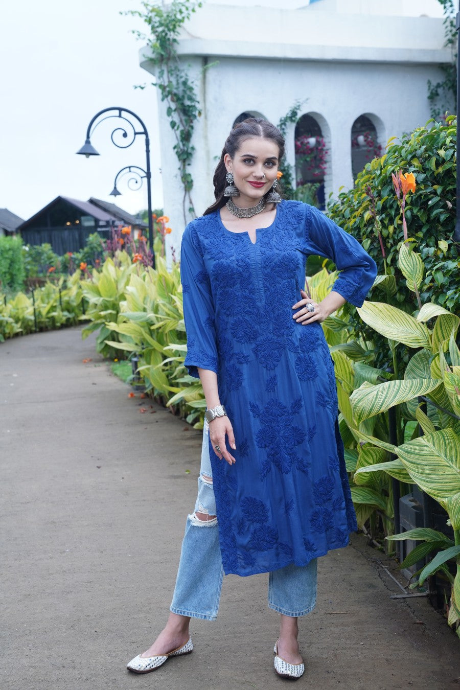 Fida  Chikankari Modal Heavy Kurti