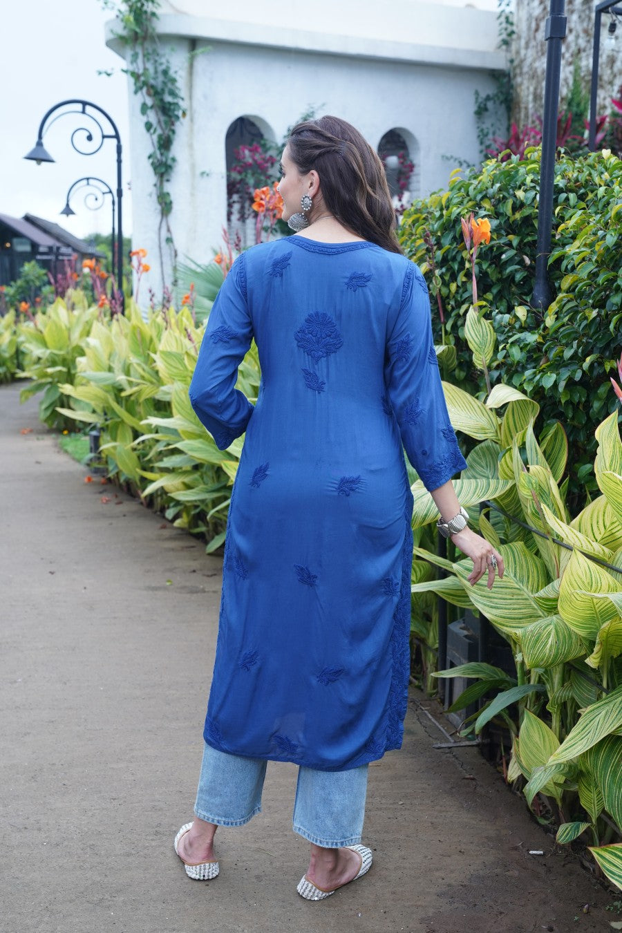 Fida  Chikankari Modal Heavy Kurti