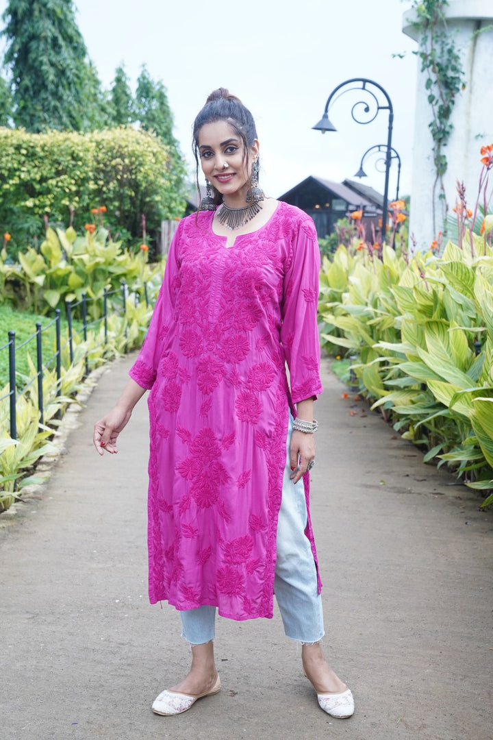 Fida  Chikankari Modal Heavy Kurti