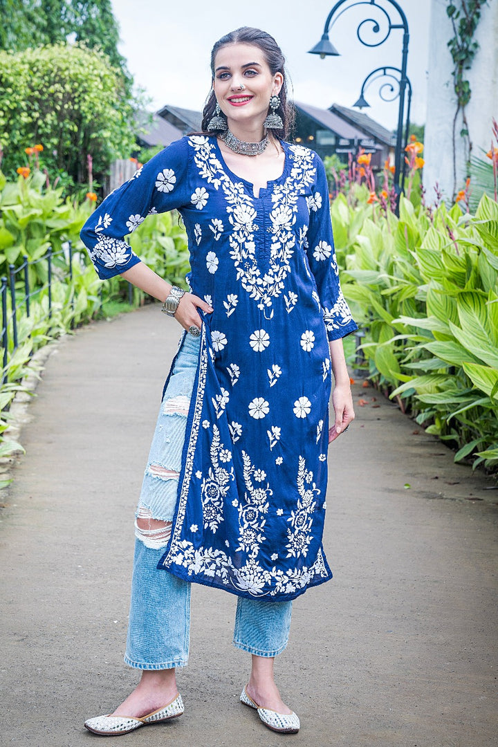 Nadia Chikankari Modal Kurti