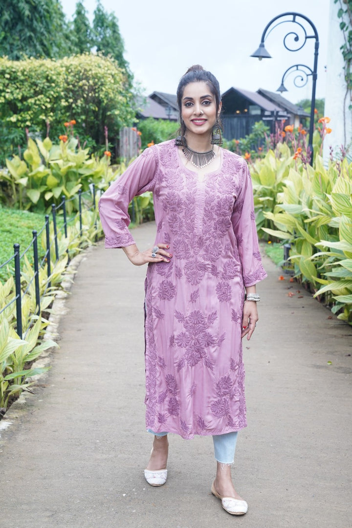 Fida  Chikankari Modal Heavy Kurti