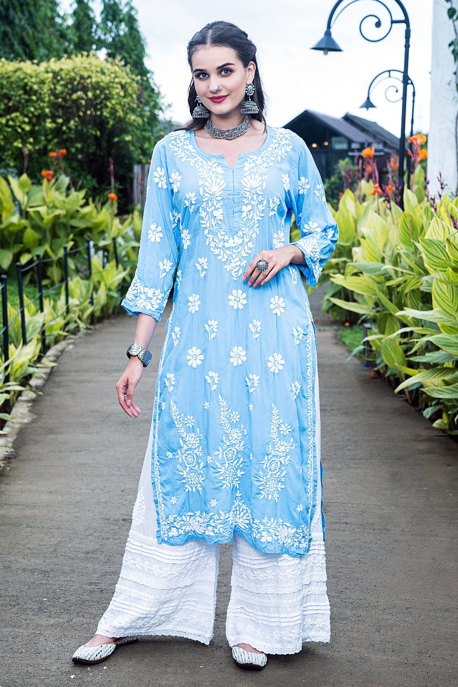 Nadia Chikankari Modal Kurti