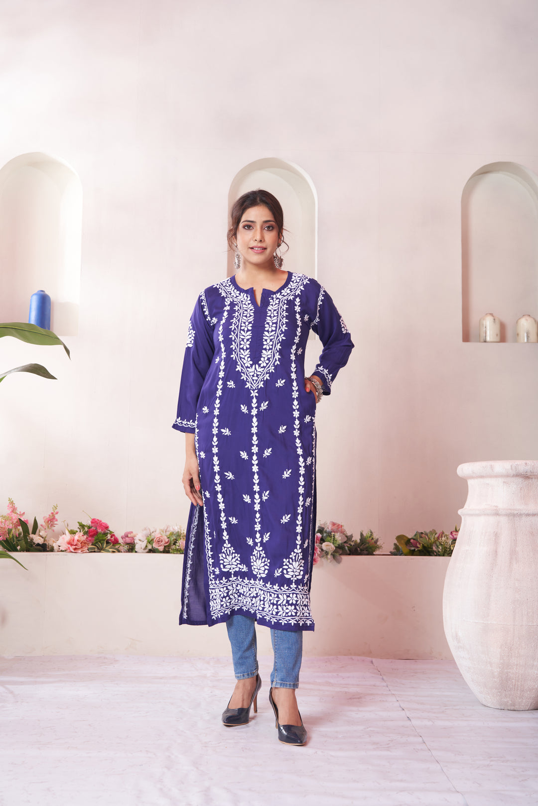 Imaan Chikankari Modal Pocket Kurti