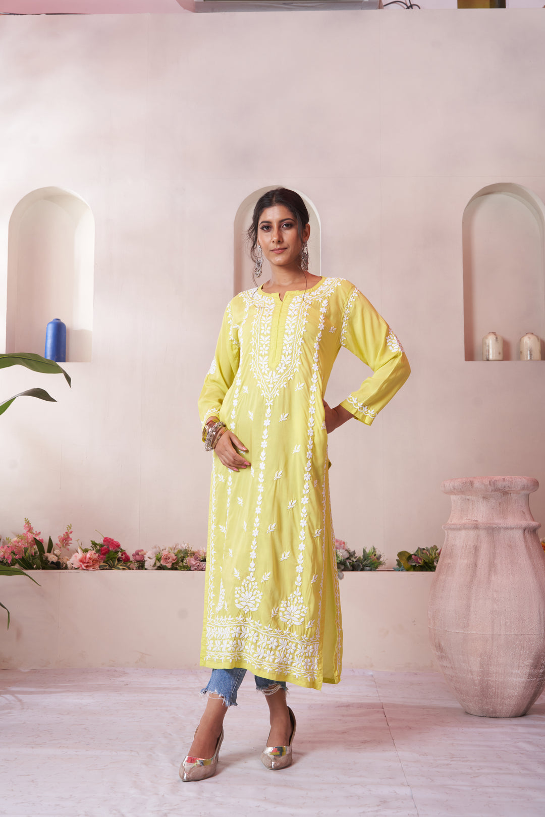 Imaan Chikankari Modal Pocket Kurti