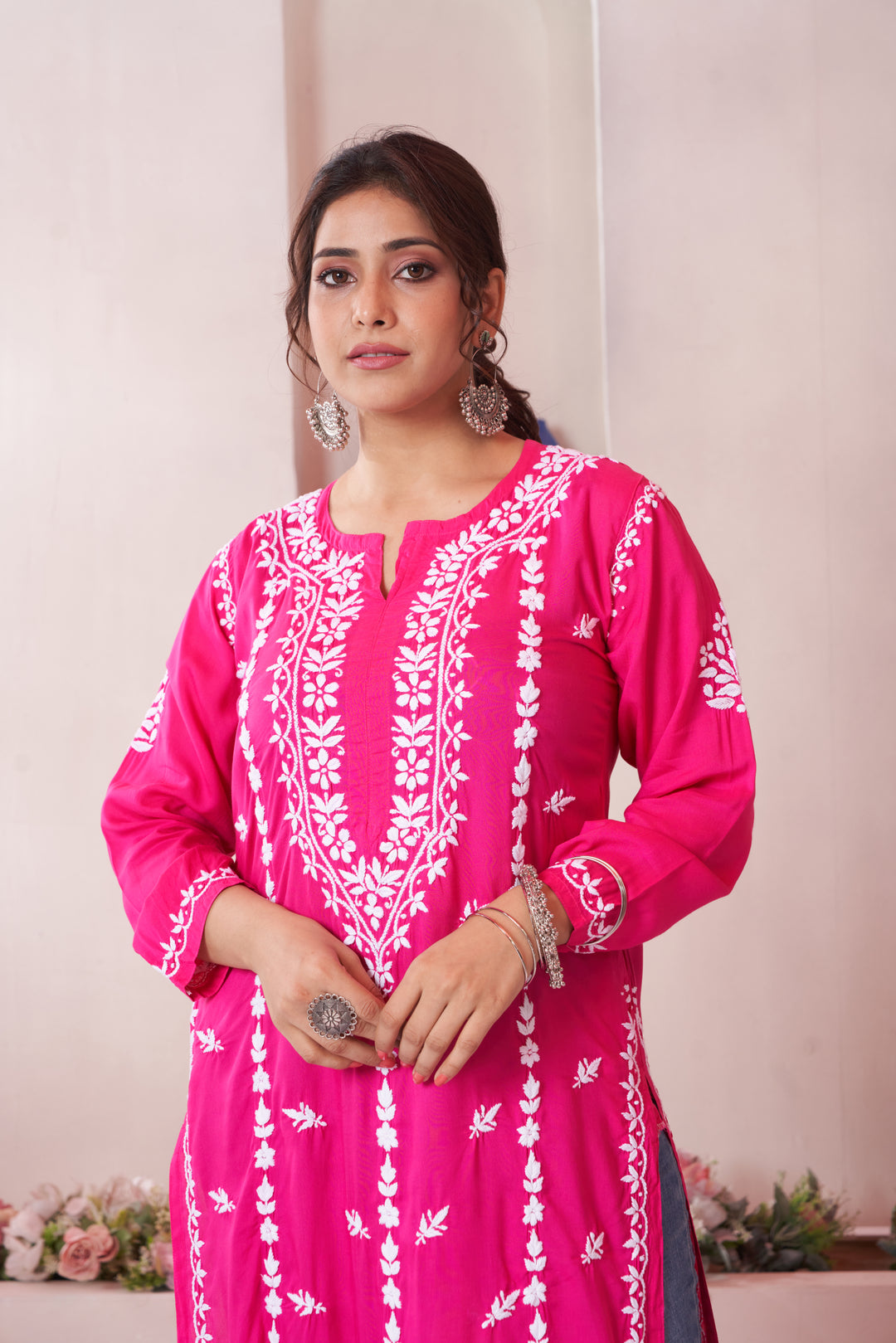 Imaan Chikankari Modal Pocket Kurti