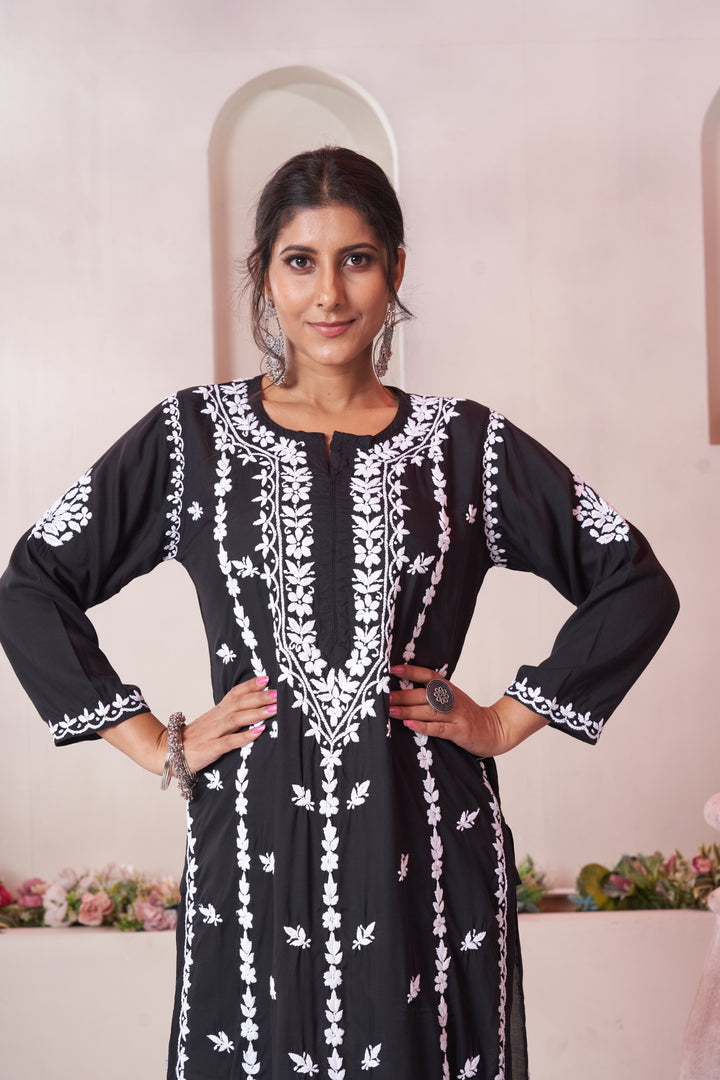 Imaan Chikankari Modal Pocket Kurti