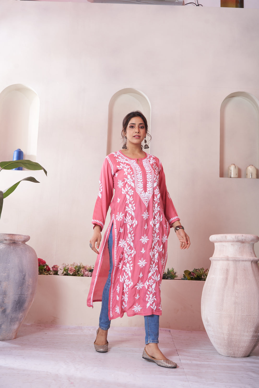 Aqeedah Chikankari Modal Pocket Kurti