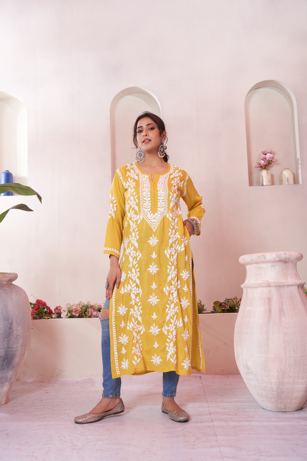 Aqeedah Chikankari Modal Pocket Kurti