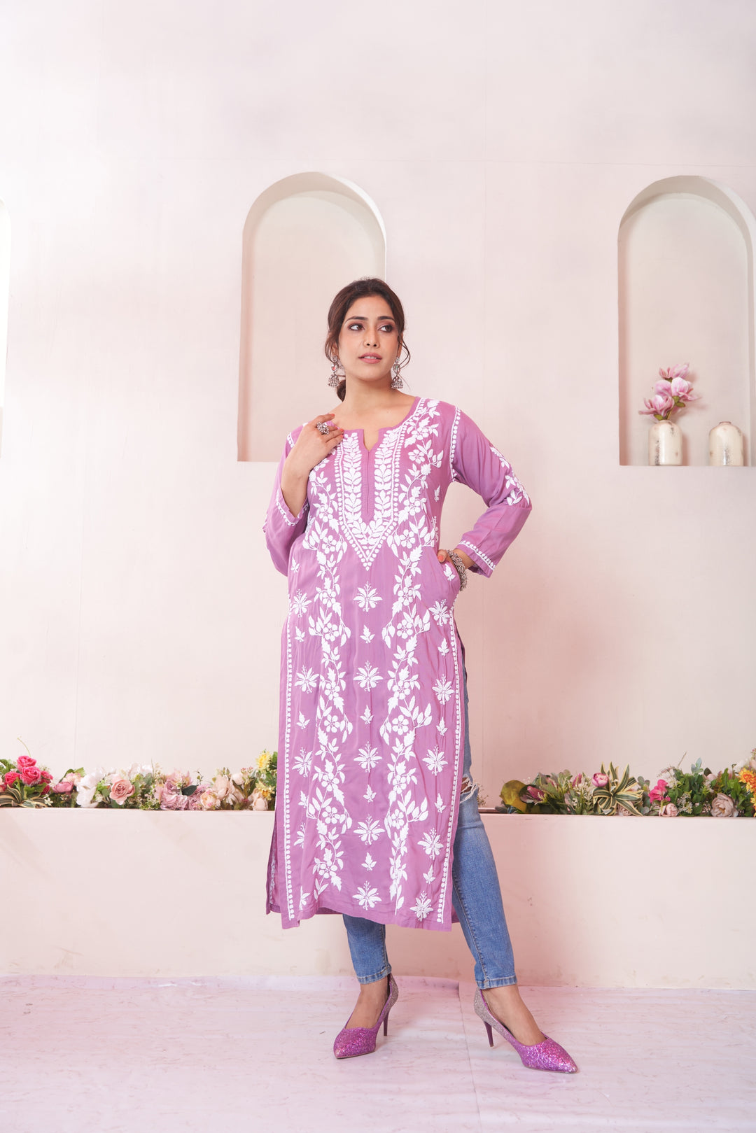 Aqeedah Chikankari Modal Pocket Kurti