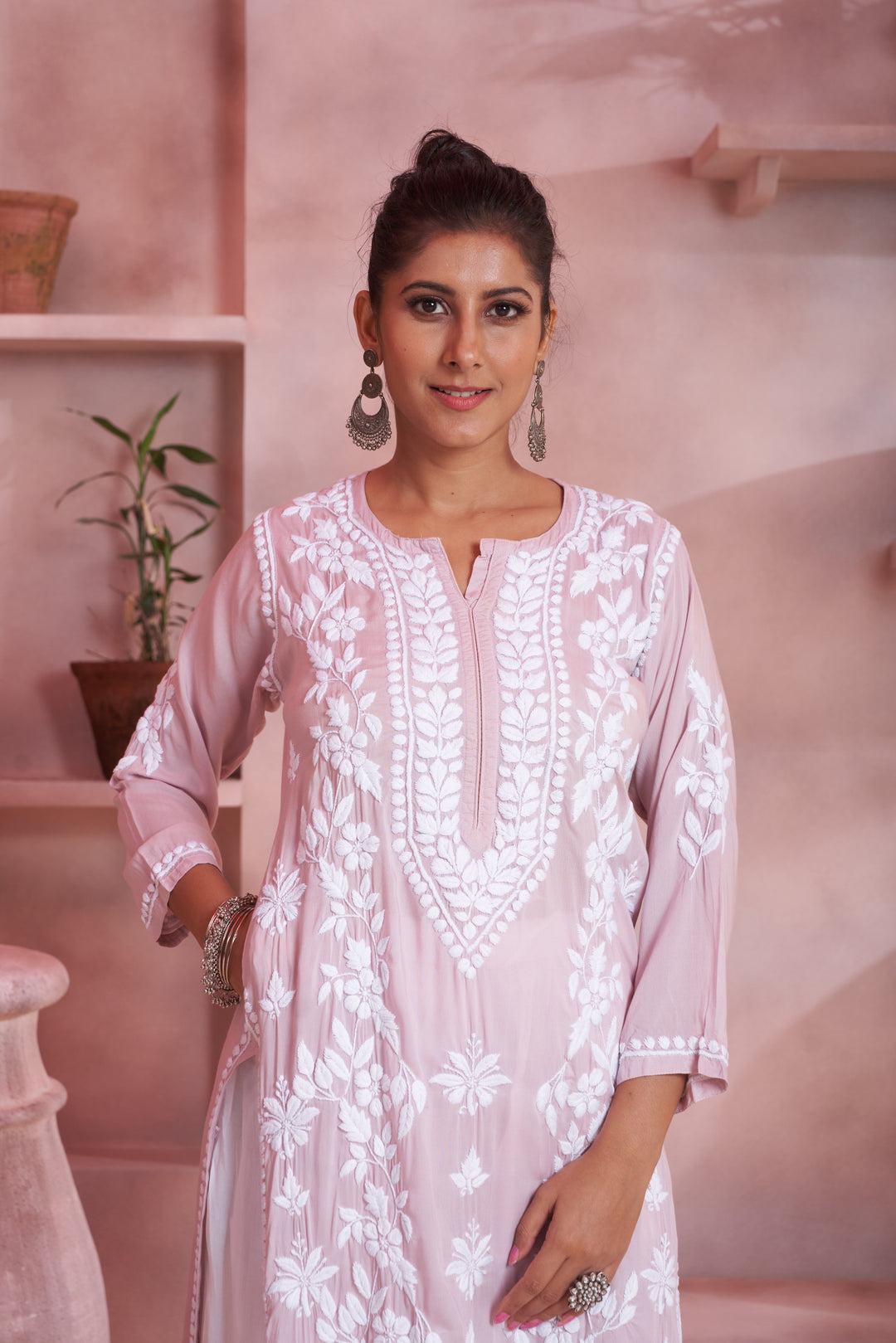 Aqeedah Chikankari Modal Pocket Kurti