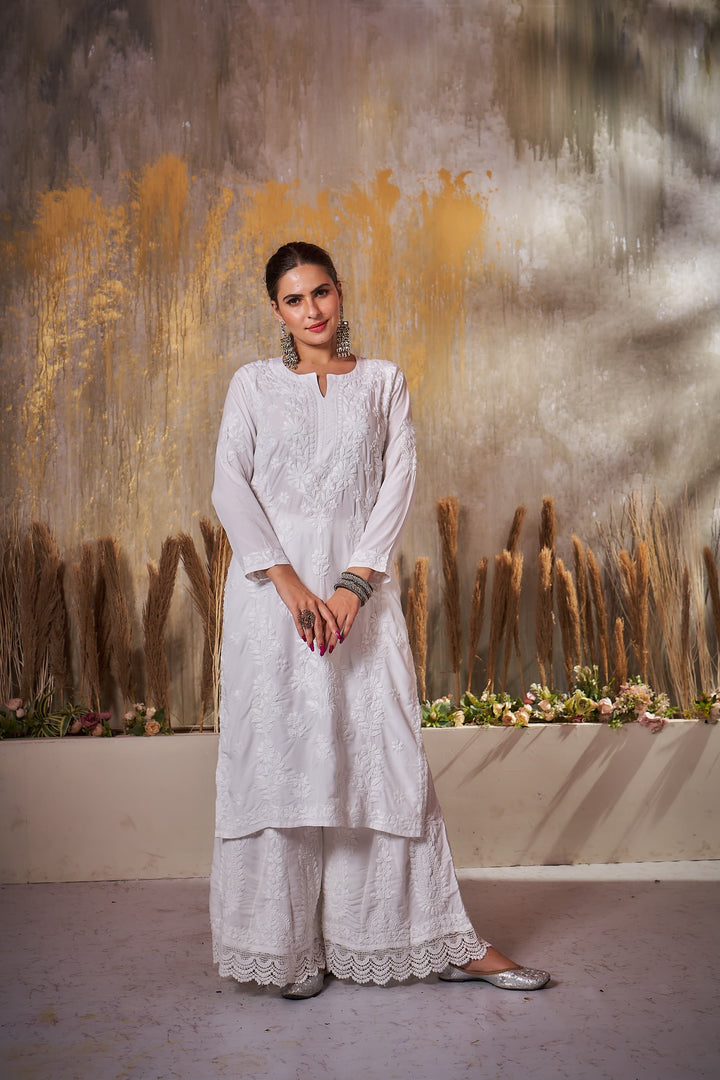 Ariana - Modal White Kurti