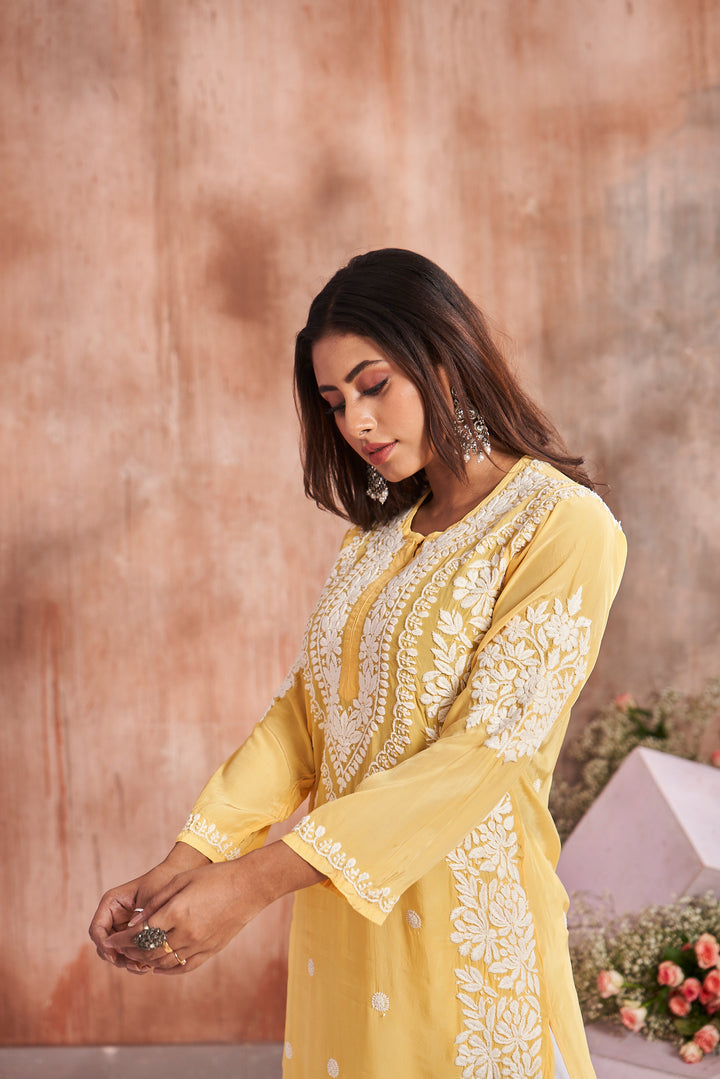 Anabia Crepe Kurti