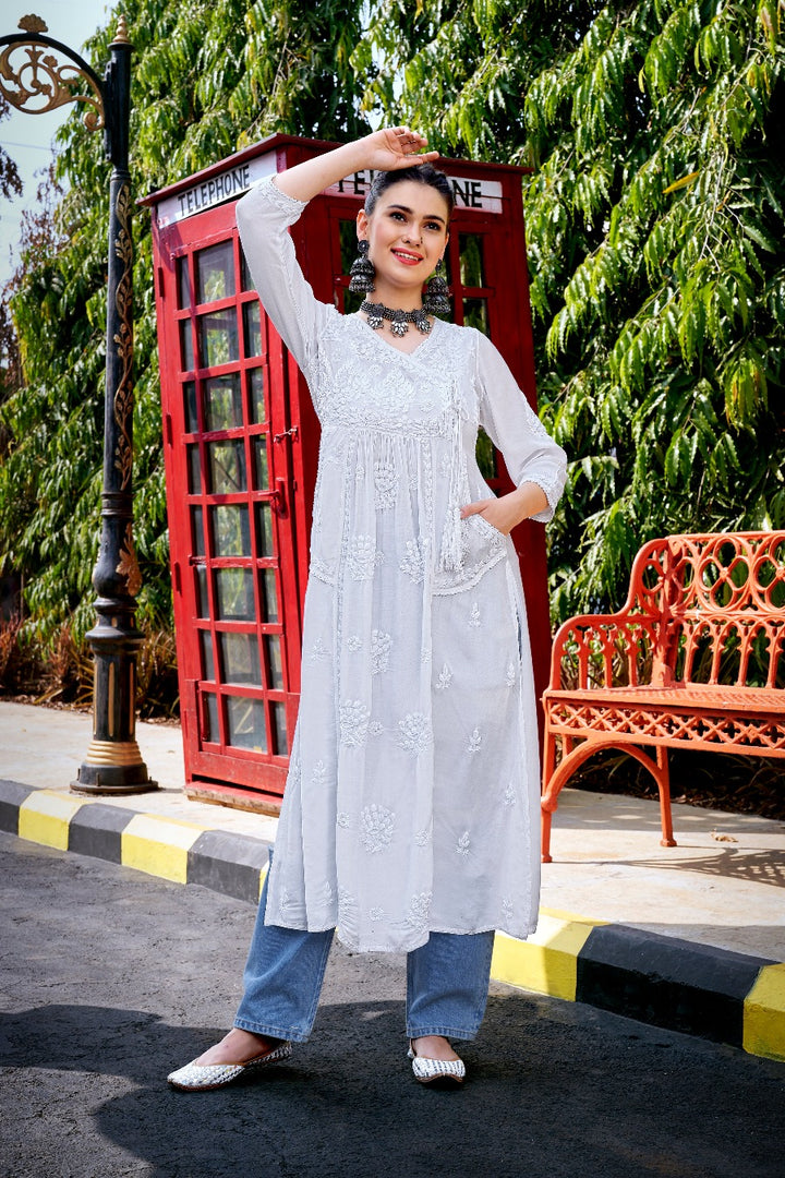 Naira Chikankari Muzlin White Pocket Kurti