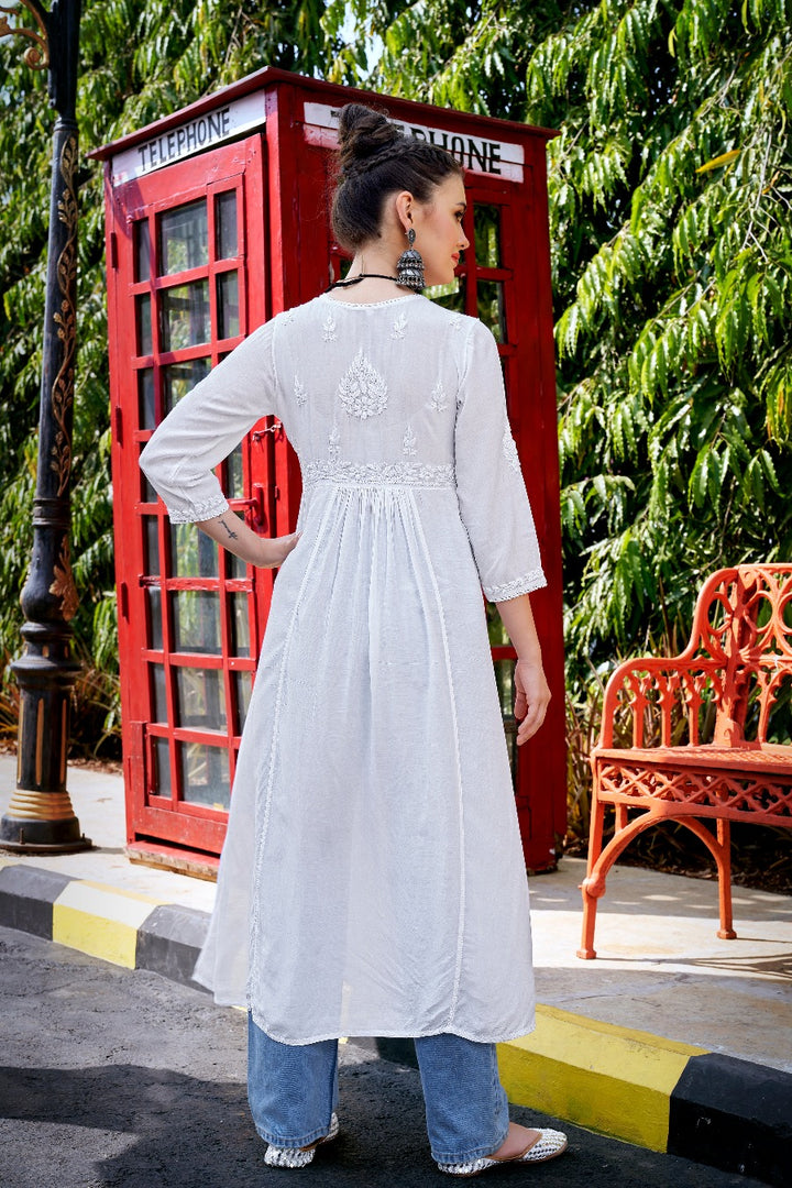 Naira Chikankari Muzlin White Pocket Kurti