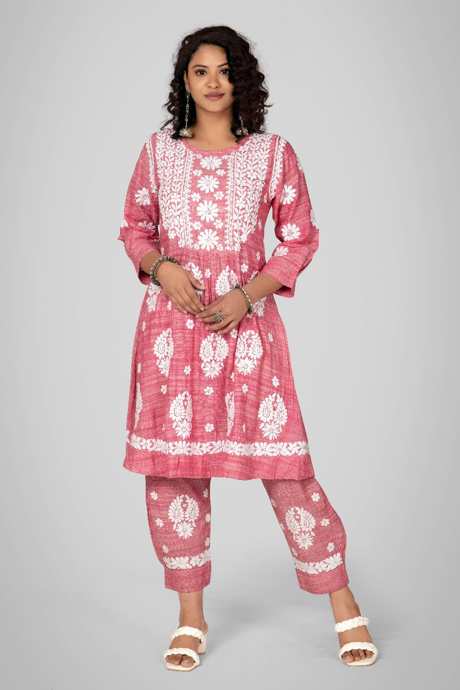 ZEBAISH  Chikankari Jute Pant Set