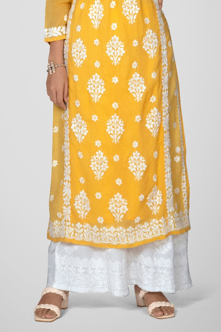 Zaheen Mul Crochet Button Kurti