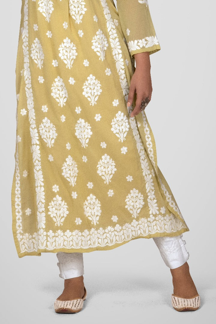 Zaheen Mul Crochet Button Kurti