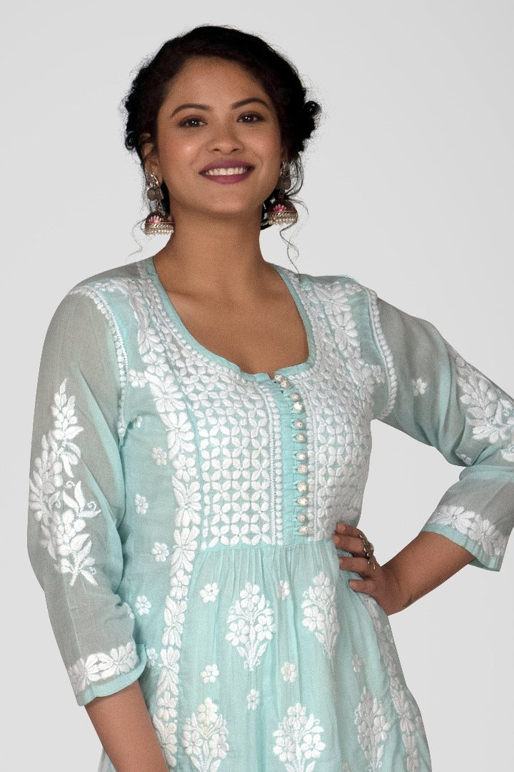 Zaheen Mul Crochet Button Kurti