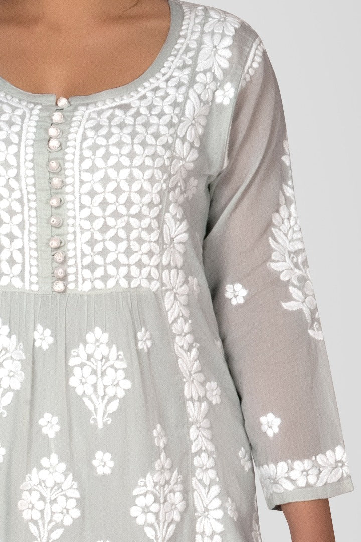 Zaheen Mul Crochet Button Kurti