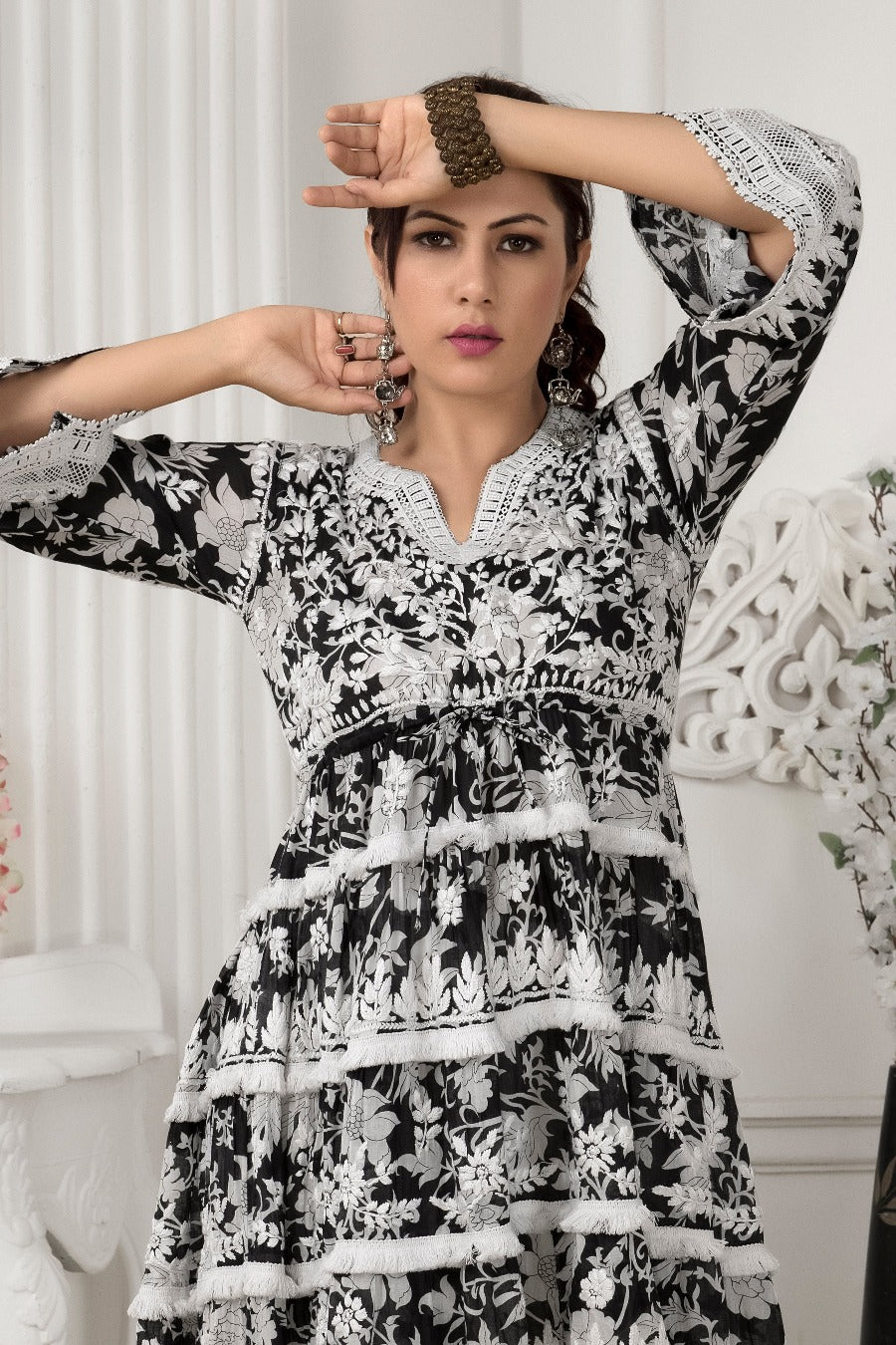 AALIYA Mulmul Lace Kurti