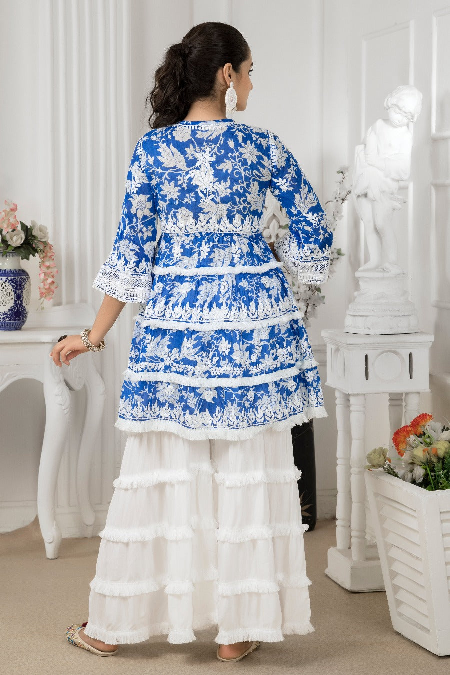 AALIYA Mulmul Lace Kurti