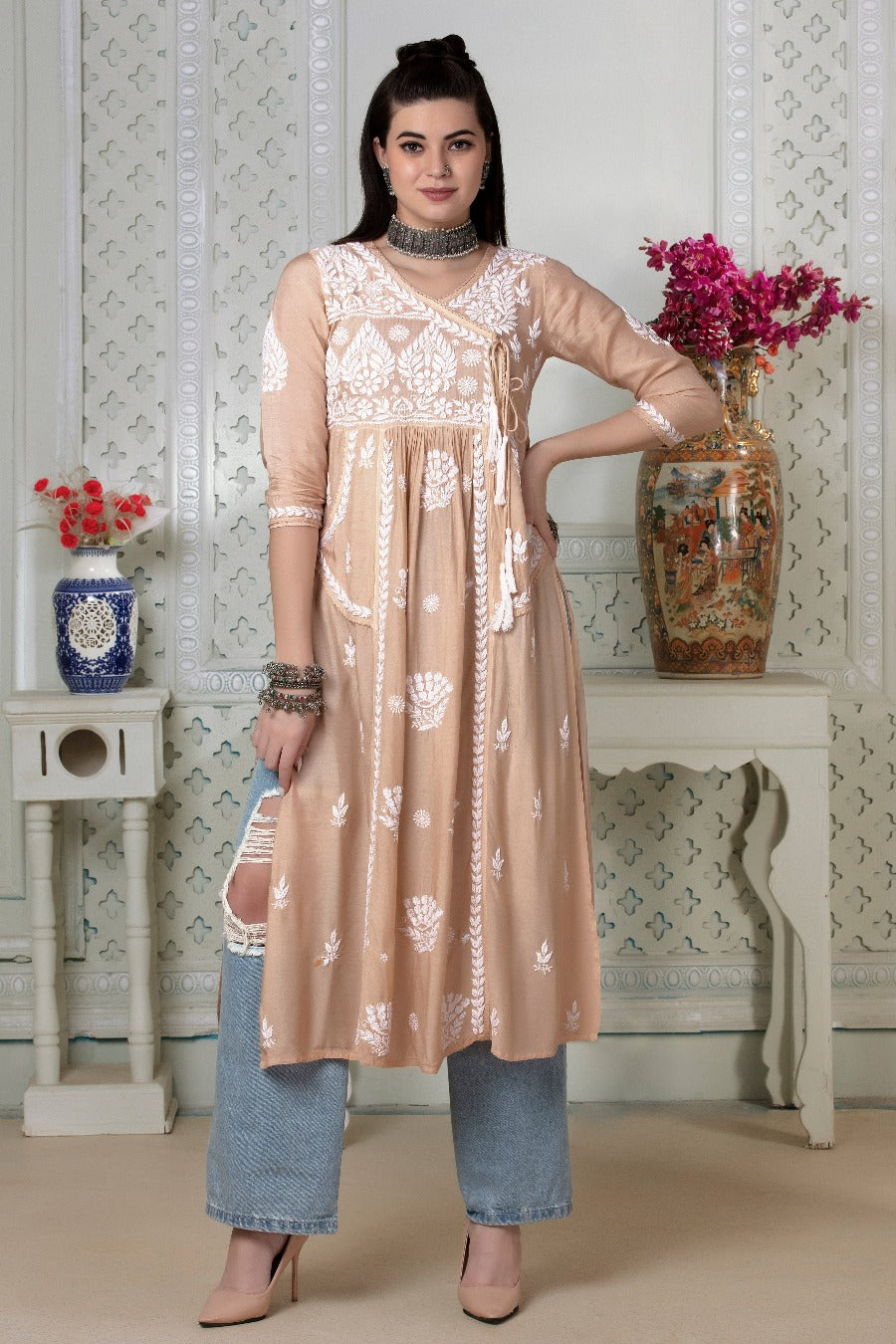 Naira Chikankari Muzlin Pocket Kurti