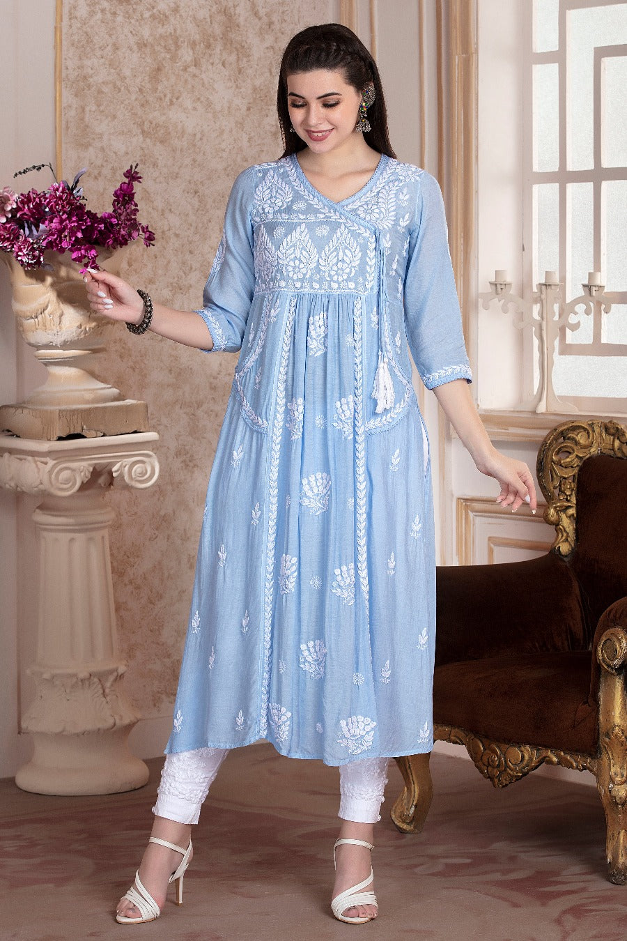 Naira Chikankari Muzlin Pocket Kurti