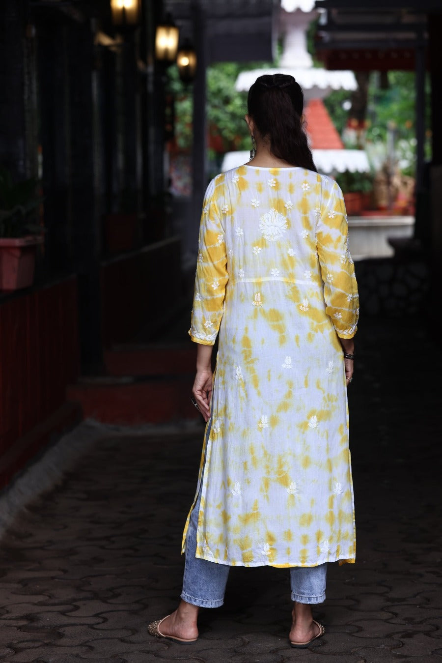 Laima Chikankari Tye & Dye Kurti