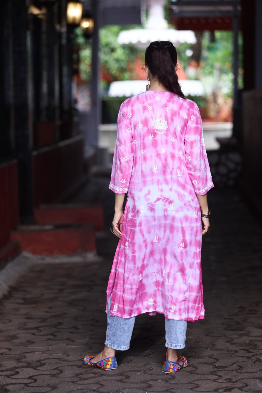 Laima Chikankari Tye & Dye Kurti